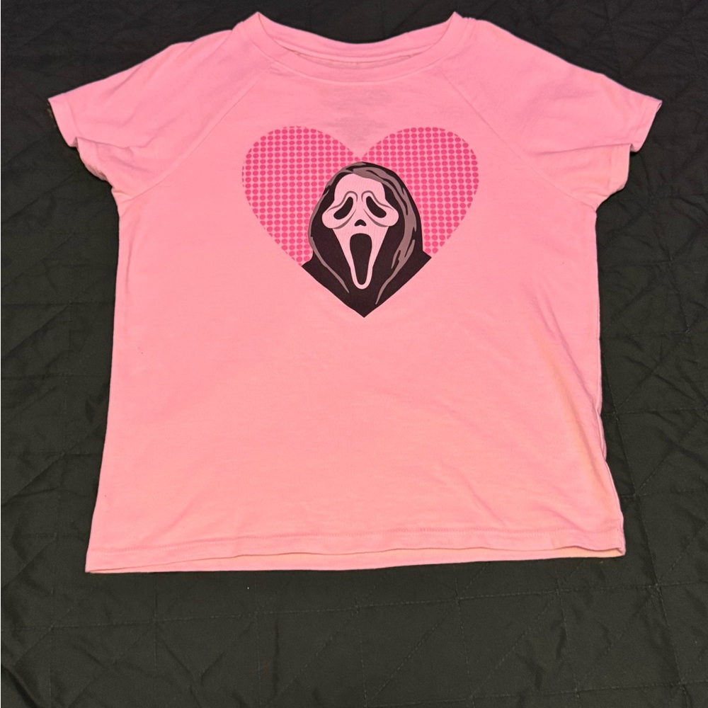Baby pink ghost face, baby tee